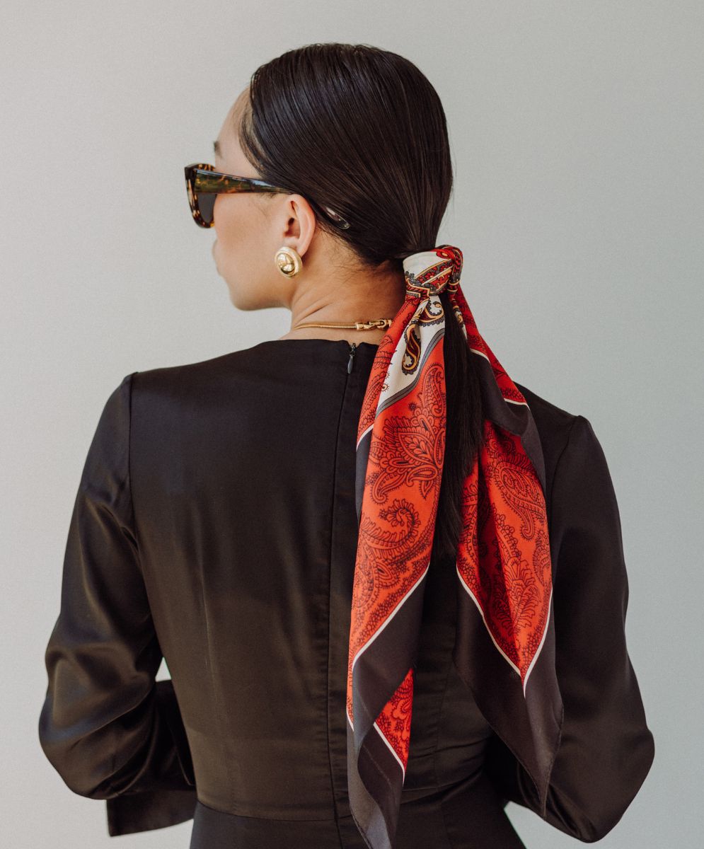 Foulard dans les cheveux